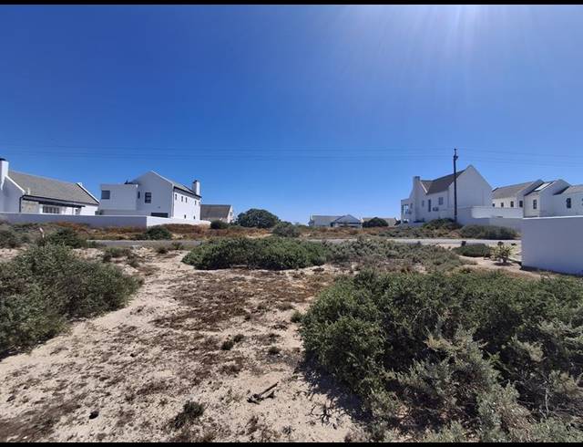 LAND FOR SALE IN BRITANNIA BAY